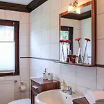 2 Bedroom Awesome In * أراتش