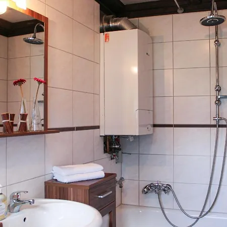 Apartamento 2 Bedroom Awesome In