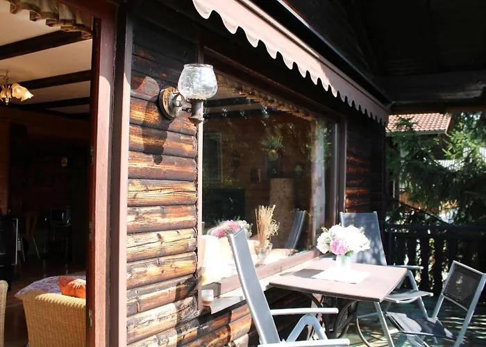 2 Bedroom Awesome In Arrach