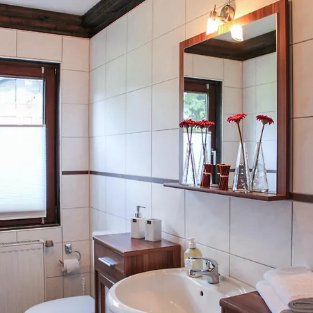 2 Bedroom Awesome In * Arrach